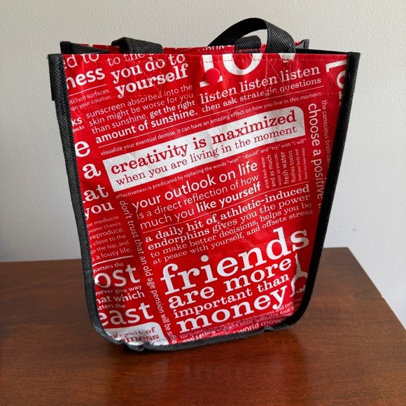Lululemon Athletica Red and Black Graphic Small Tote - Picture 2 of 3